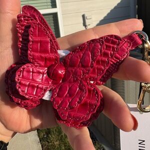💋❤️NWT Brahmin Merlot Butterfly Charm Tassel Fob❤️💋